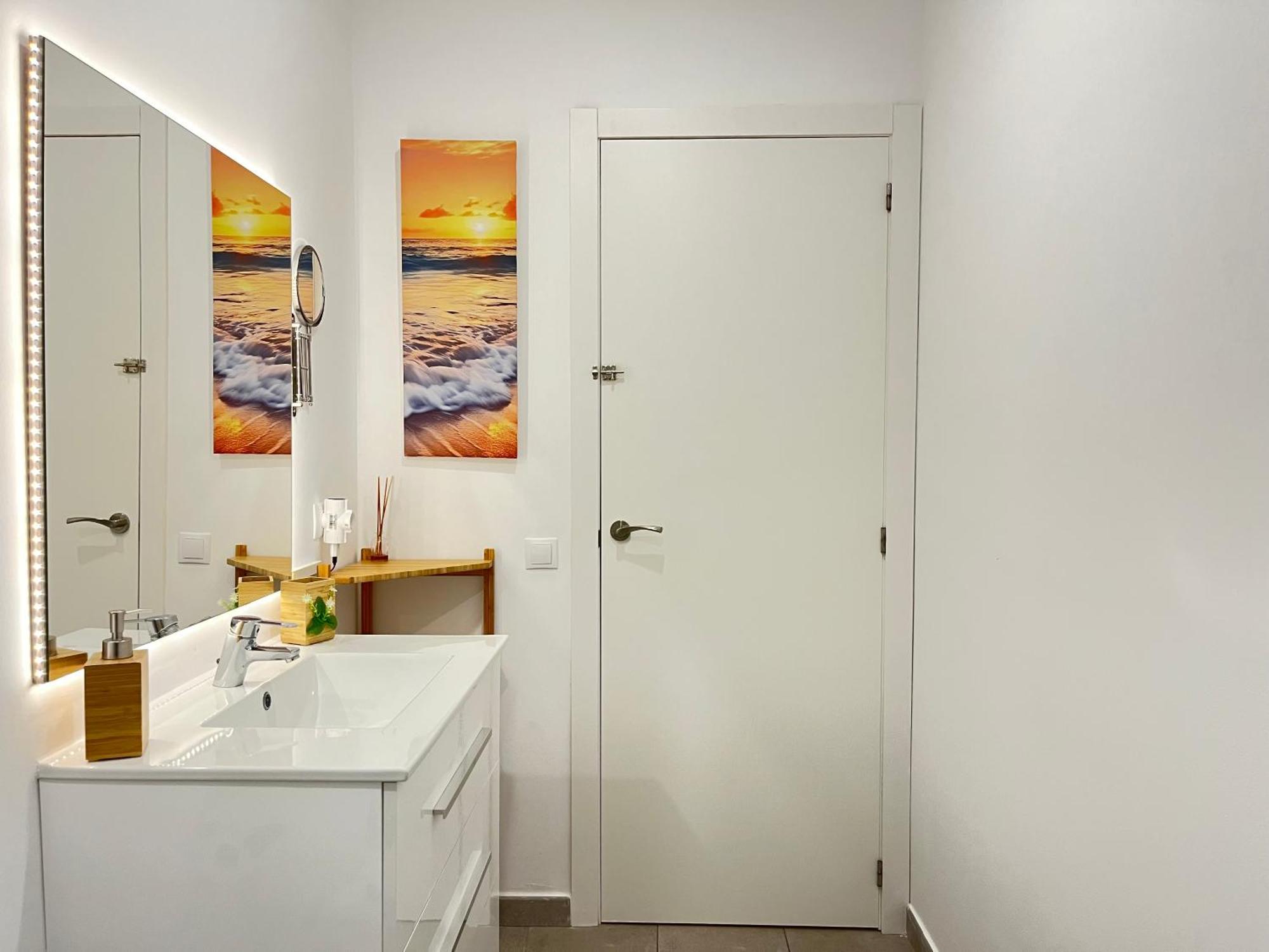 ☆The Central Valencia Stay☆ Bagian luar foto